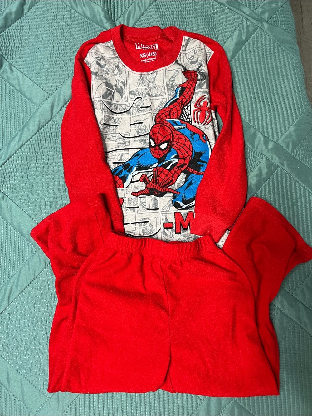 Marvel boys pajamas. Set of 3